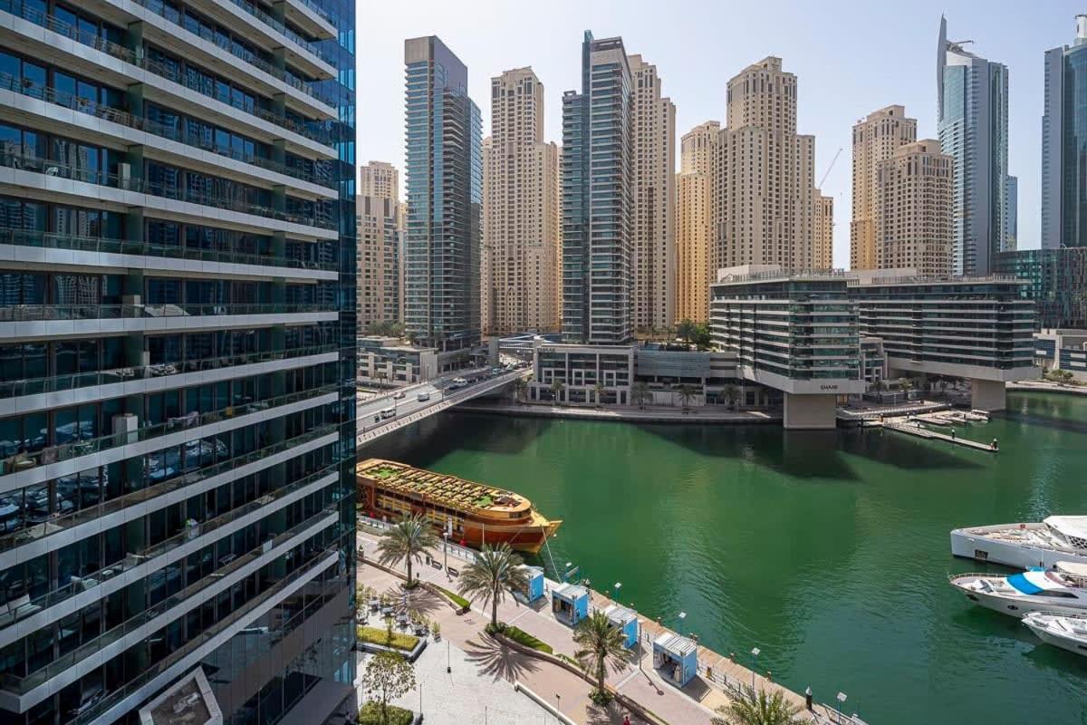 Frank Porter - Silverene Tower B Appartement Dubai